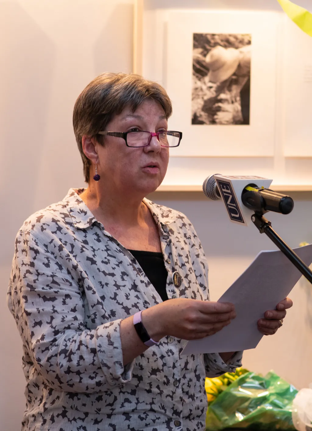 A speaker at a Maine Women Writers event