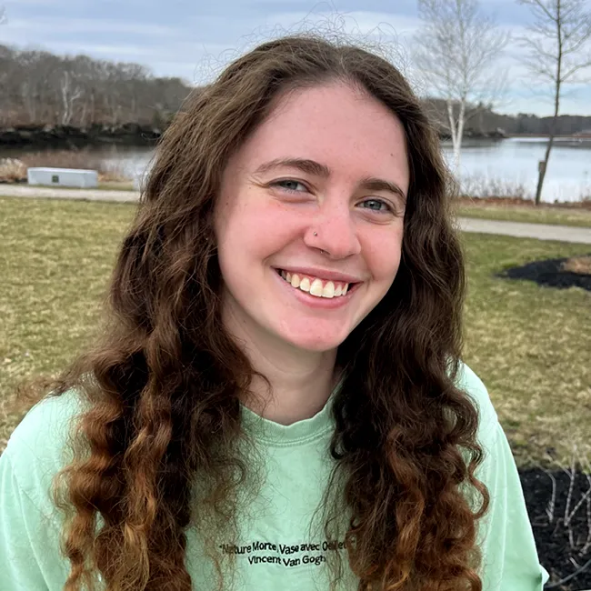Headshot of Annika Doeppers