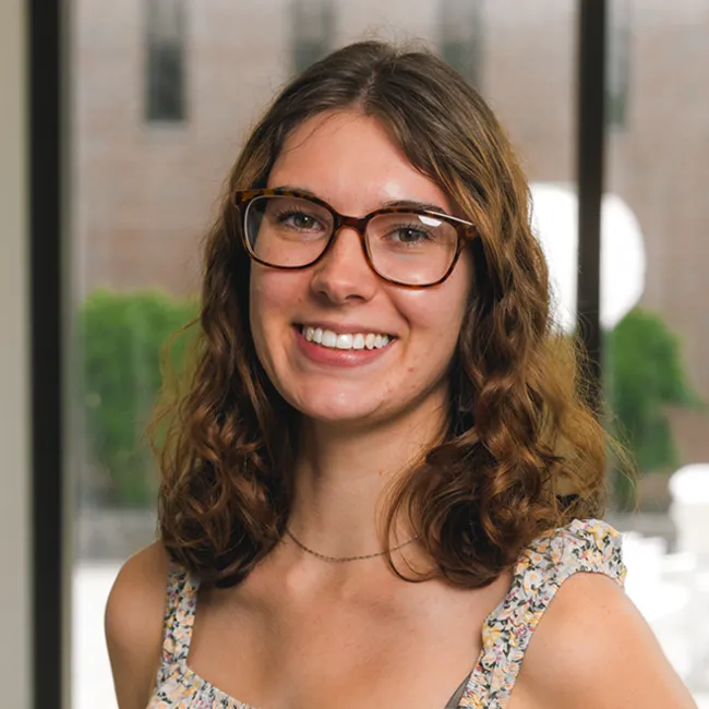 Headshot of Samantha Ryea