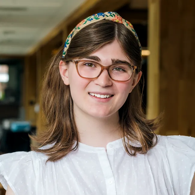 Headshot of Sophie Cronin