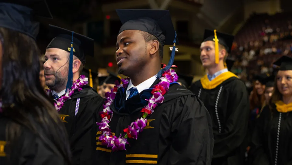 U N E undergraduate students at the 2022 commencement ceremony