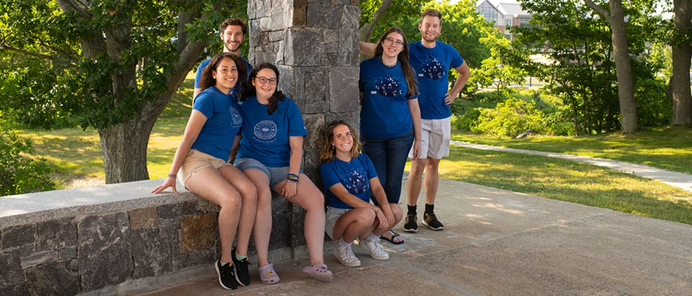 A group of U N E tour guides